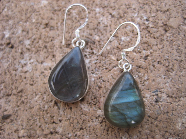 Labradorite Earrings magic and protection 3512